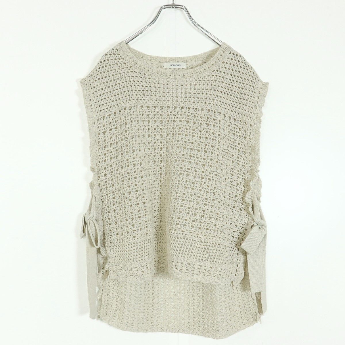 【美品】インゲボルグ★華やか♪ニットベスト ベージュ系 ゆったりシルエット♪レイヤードに♪z13911 美品】インゲボルグ☆華やか♪ニットベスト ベージュ系 ゆったり