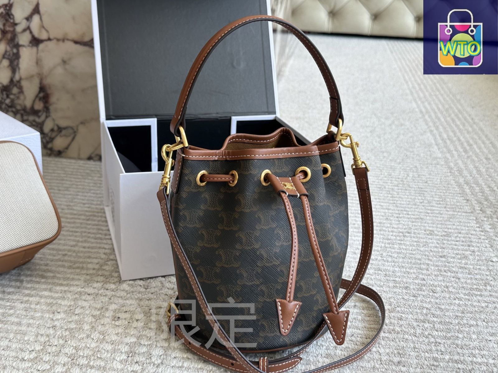 （使用回数1回のみ）再お値下げ❗️セリーヌバッグ 今日特価】Celine Bucket Bag [19×16cm] | セリーヌ バケツ