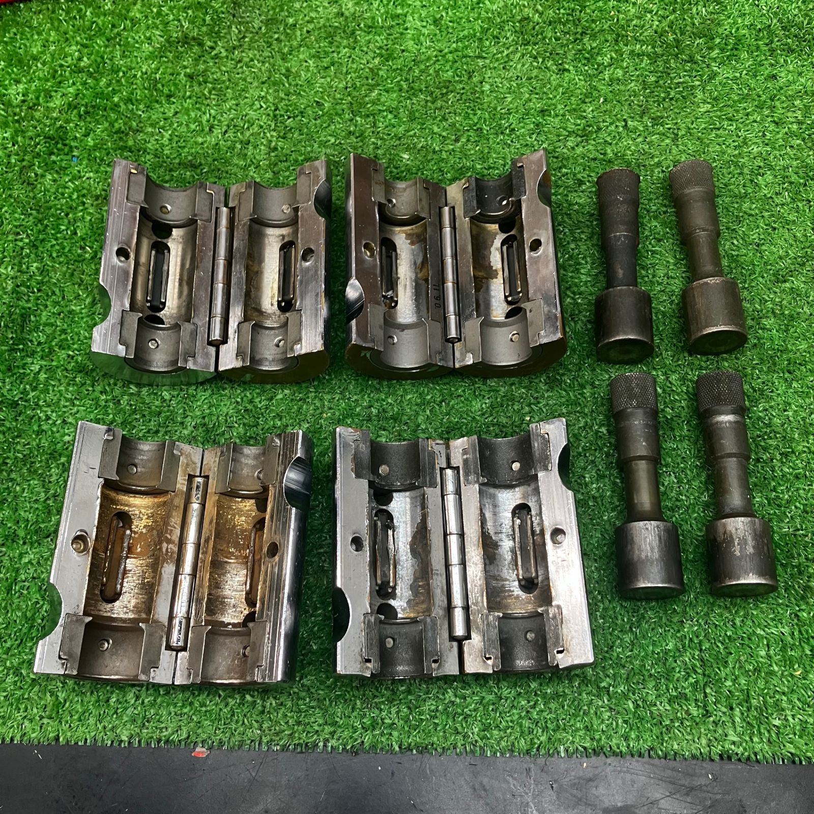 アカギ マジックパンチ フレキ管ツバ出し工具 4個セット【川越店