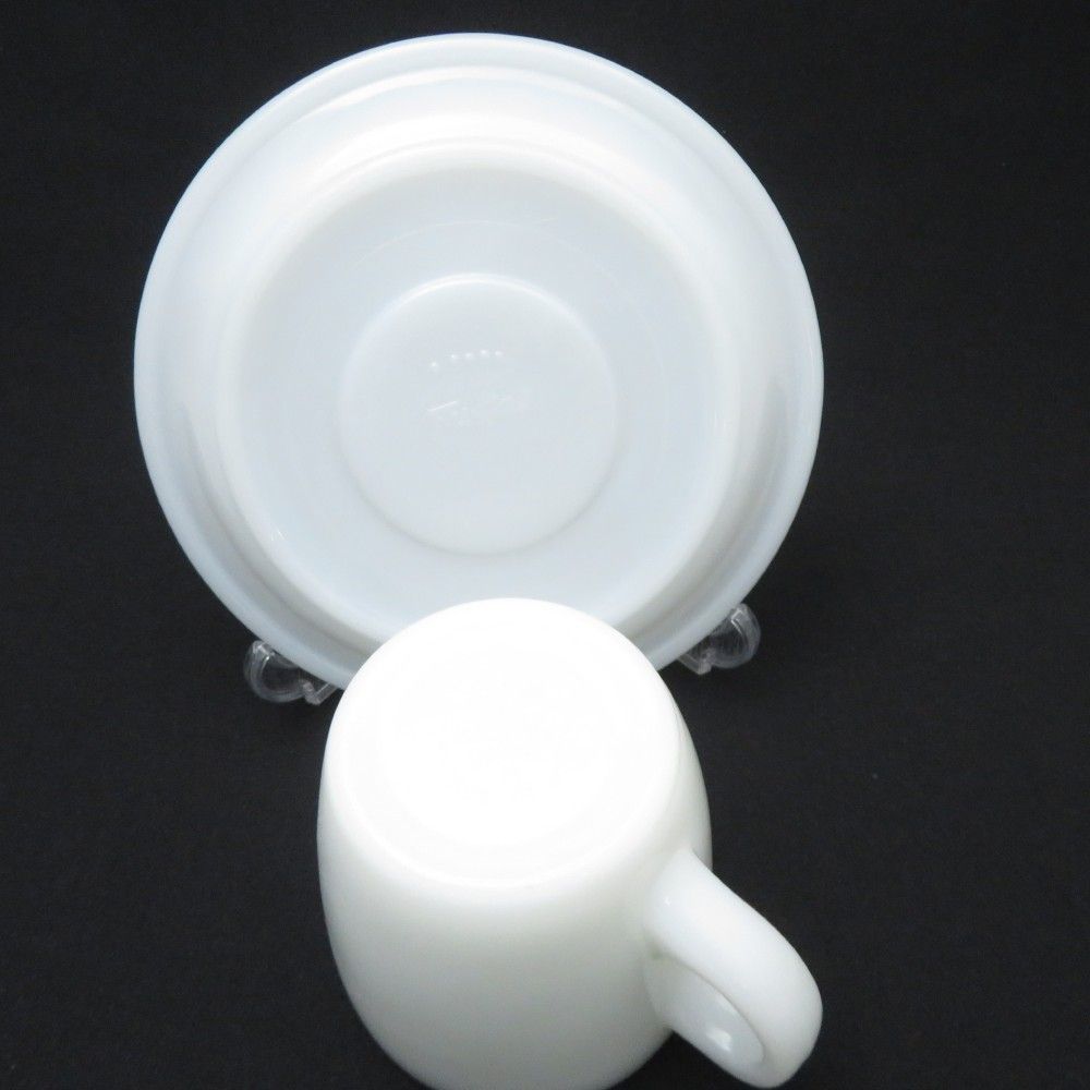 最も安い Fire-King ファイヤーキング ストレートカップ＆ソーサー