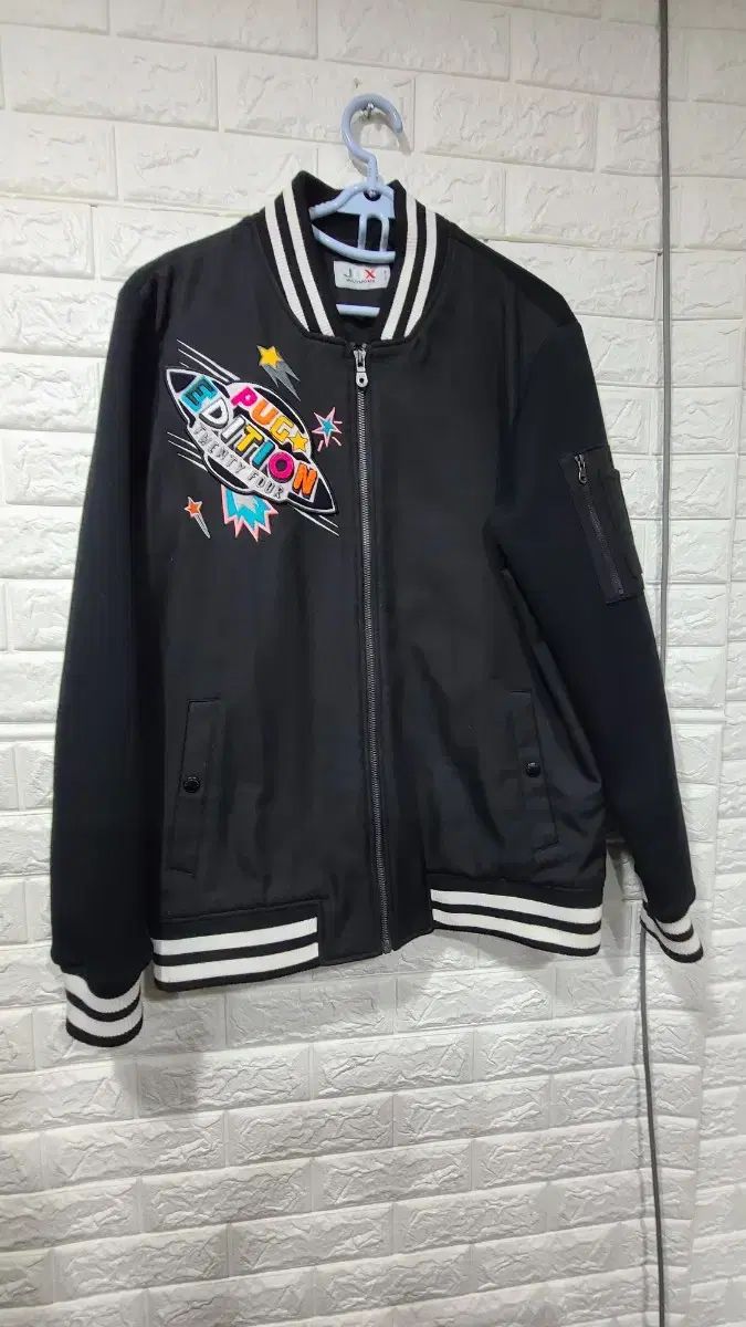 【雷市場（ポンジャン）商品韓国直送】 JDX バーシティ ジャケット