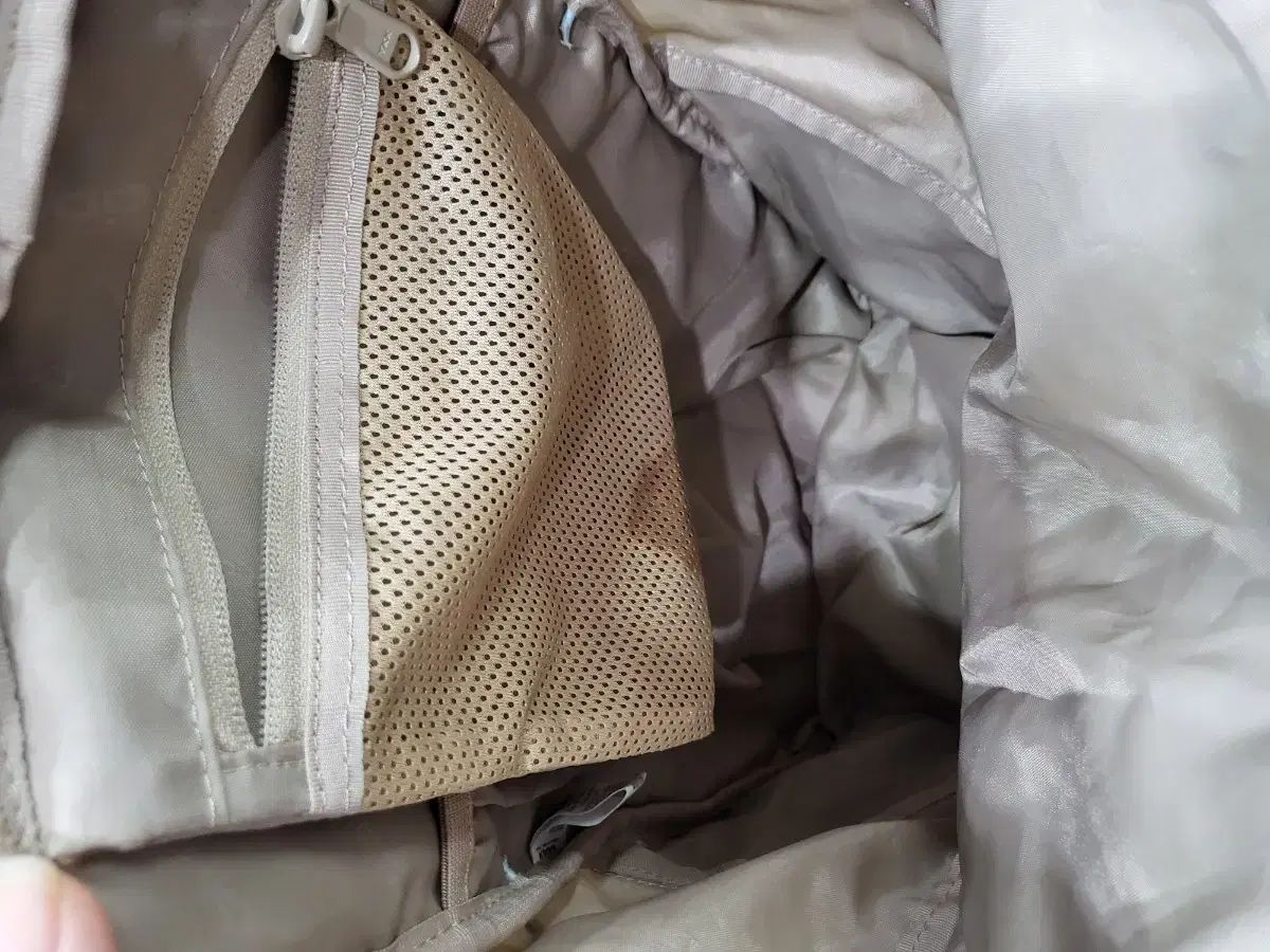 FUNNYスタリオン象革×牛シュリンク×キャンバスショルダーバッグ プラグ