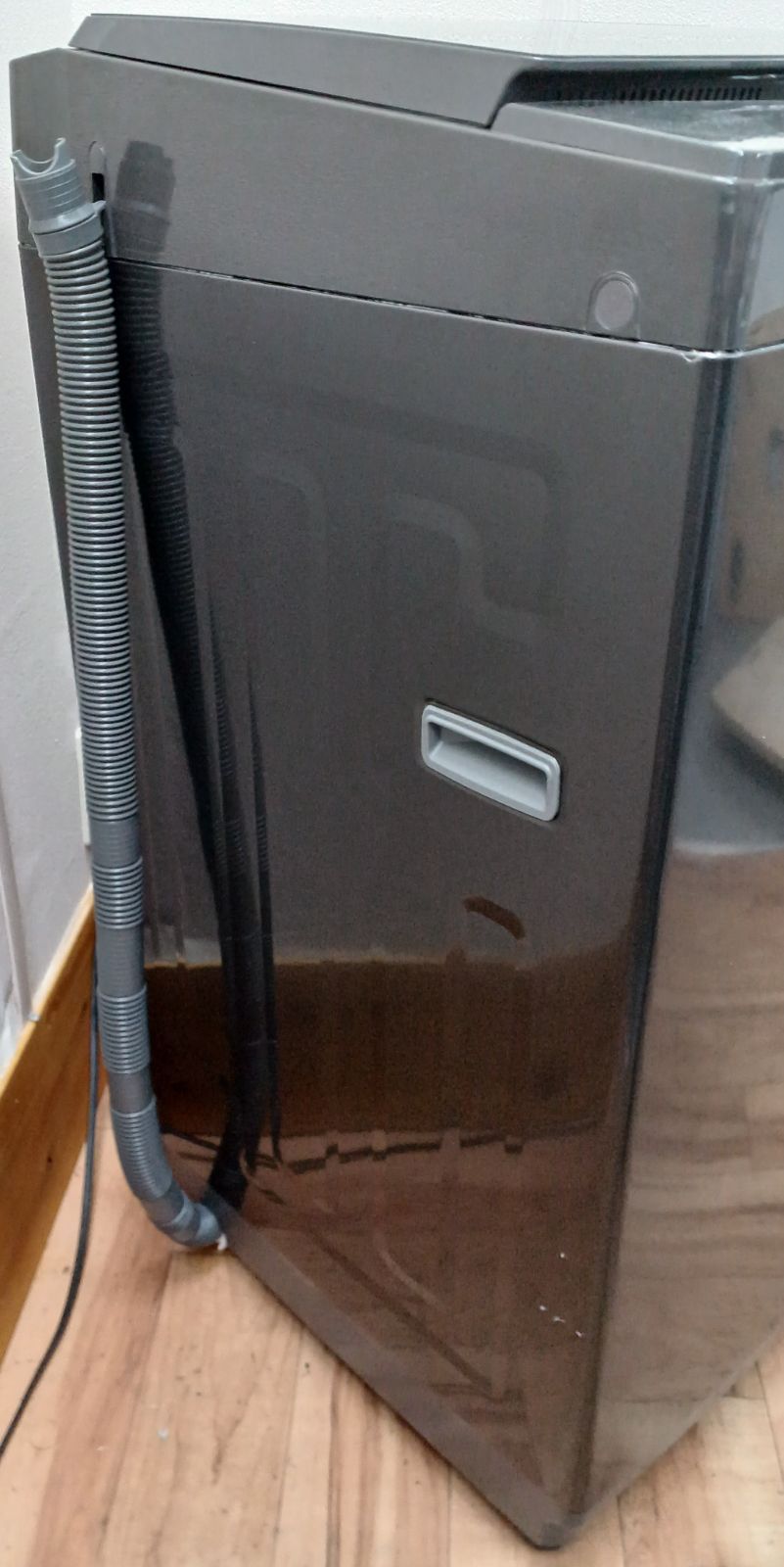 中古】コンフィー洗濯機 6Kg 2024年式2509081838