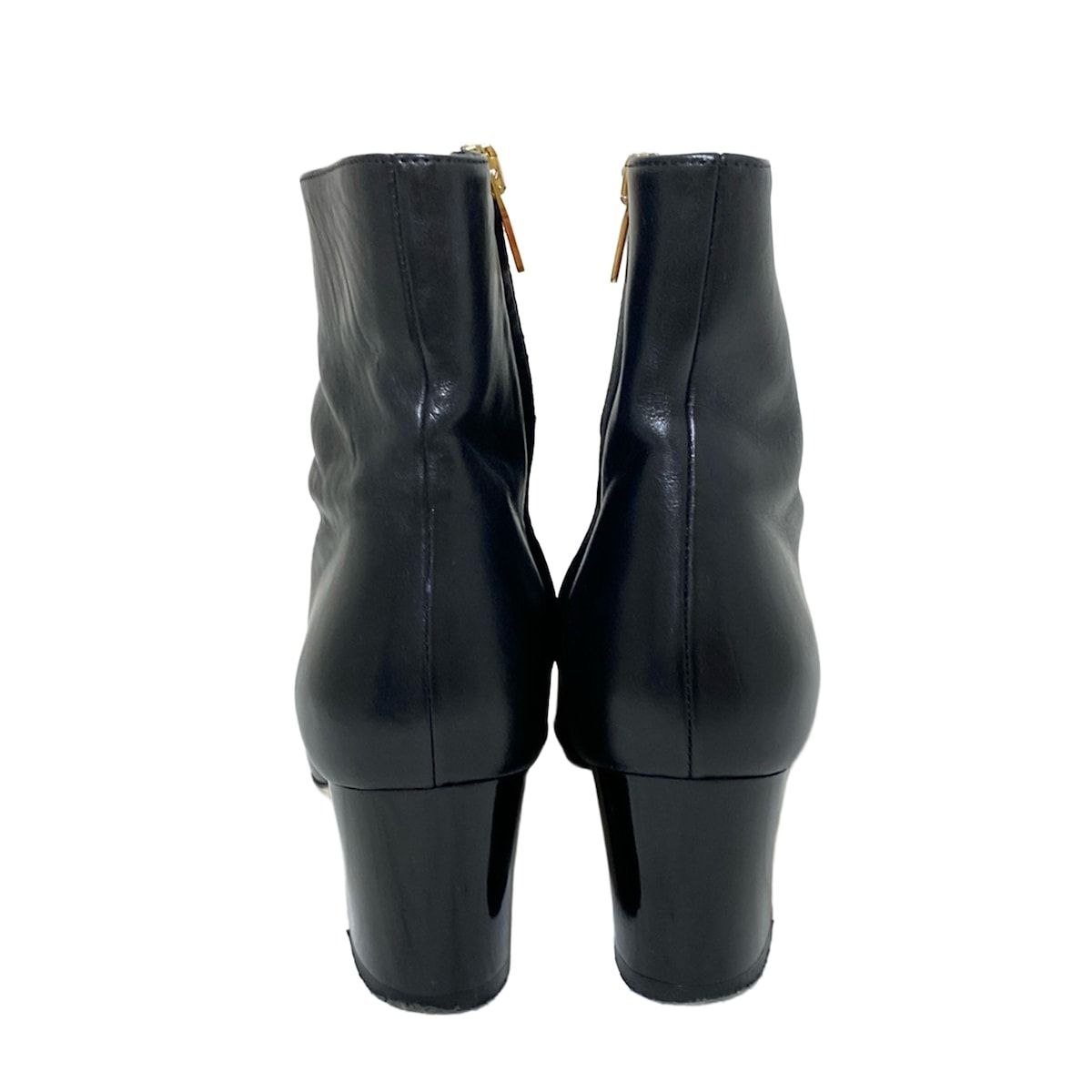 FERRAGAMO|SalvatoreFerragamo サルバトーレフェラガモ ショートブーツ 6 D レディース - 黒 ヴァラ レザー KIN-KAAI_COM