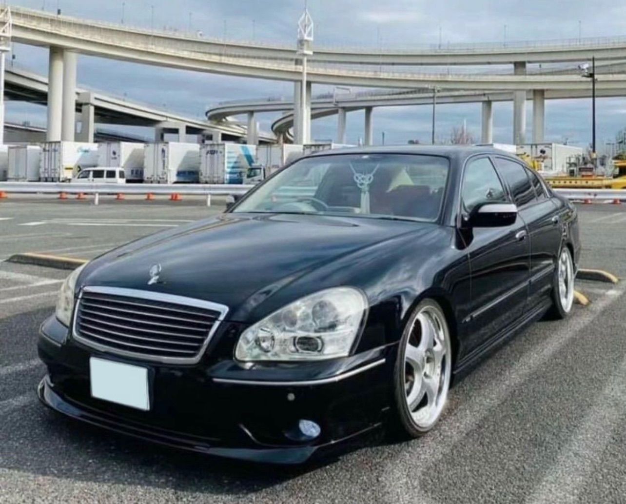 最新作！ F50シーマ 後期 タイトリップスポイラーキット 本物 