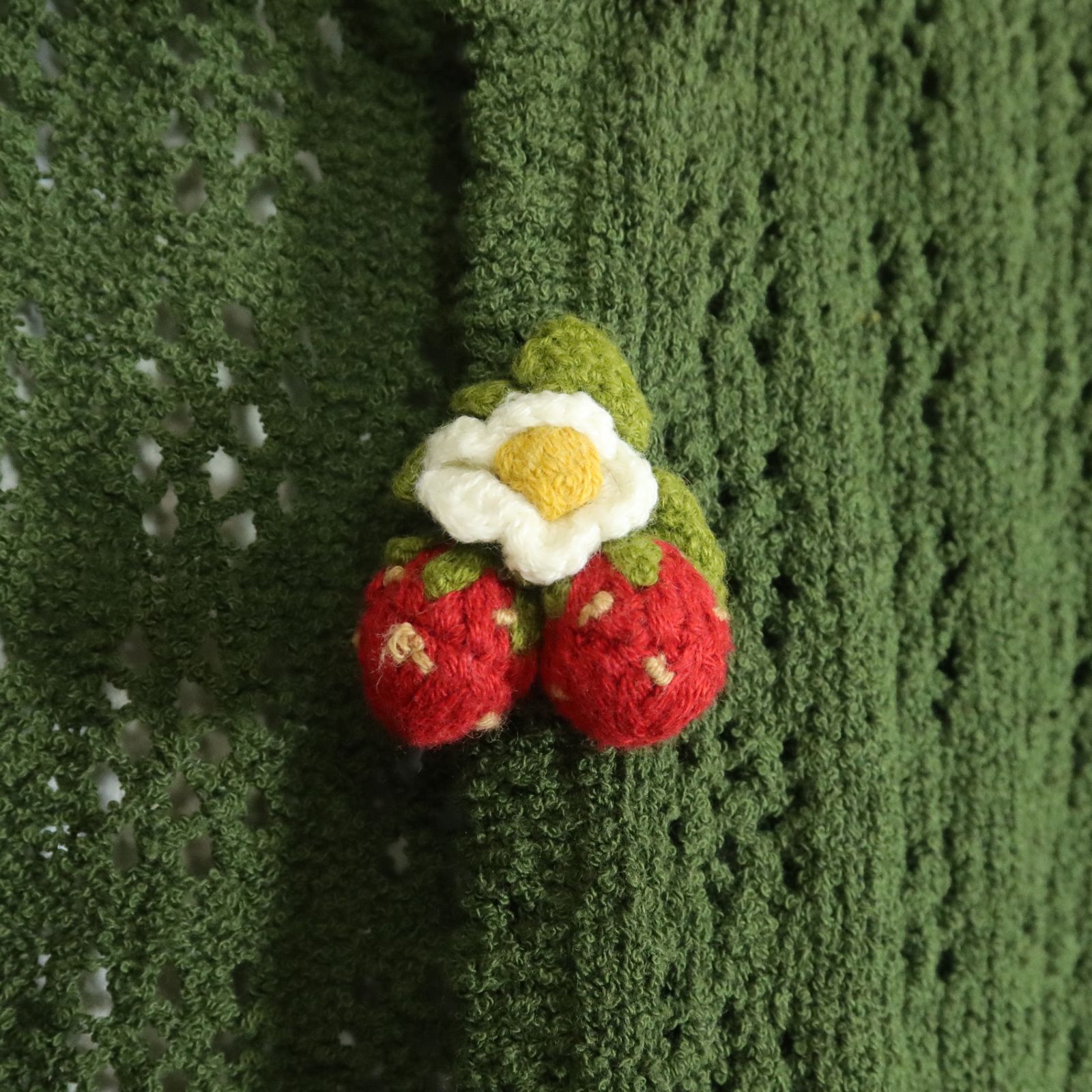 美品】ピンクハウス☆苺モチーフ♪ニットカーディガン はおりもの  