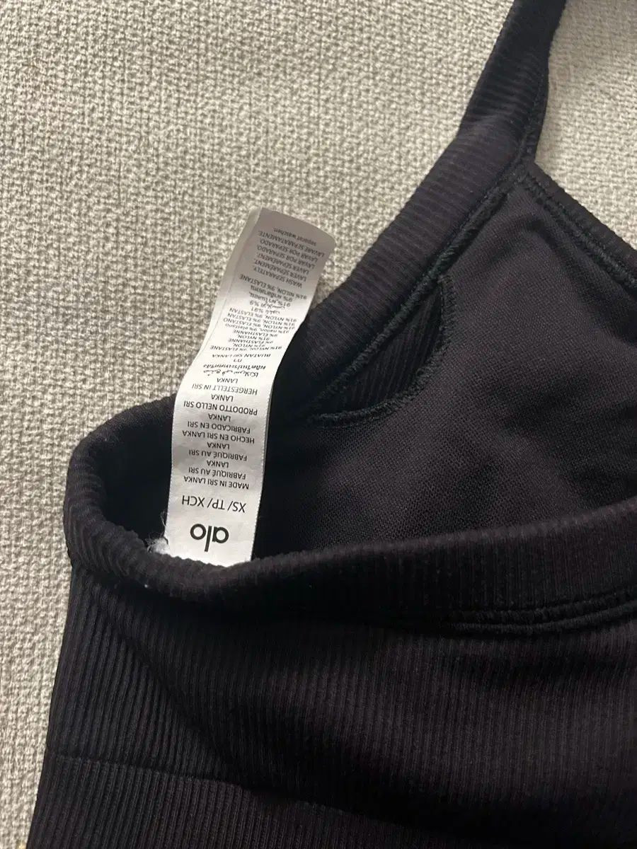 Aloyoga アロヨガ トップス