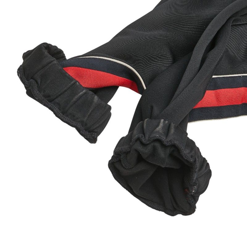 ブラック レッド