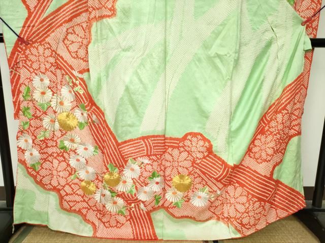 振袖フルセット クリームホワイト×マルチカラードット菊紋 金駒刺繍 平和屋着物□豪華振袖 駒刺繍 絞り 菊 金彩 仮絵羽 逸品 未使用