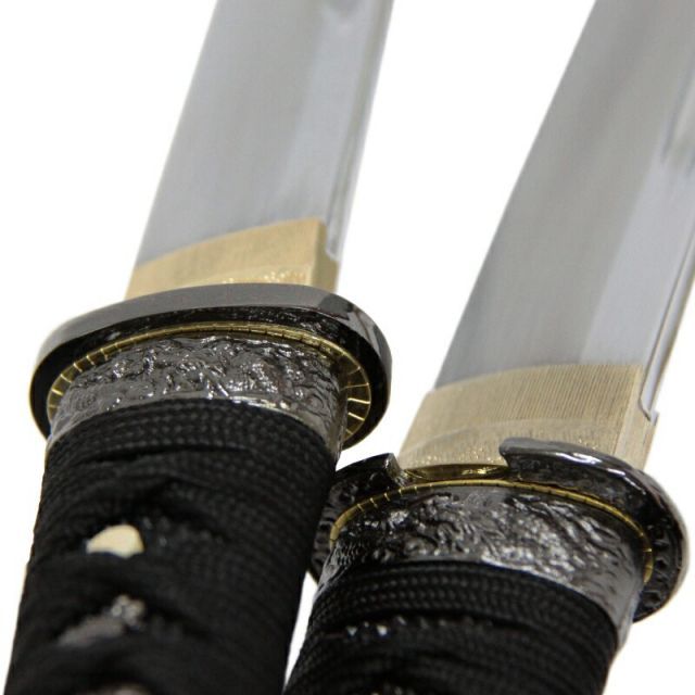 模造刀 戦国シリーズ 姫鶴 一文字 黒 上杉家宝刀 大刀 竜刀身 刀袋付 neu062bk 日本刀 美術刀剣 おもちゃ 通販 代引き不可 模造刀 戦国シリーズ 姫鶴 一文字 黒 上杉家宝刀 大小刀 刃紋入り