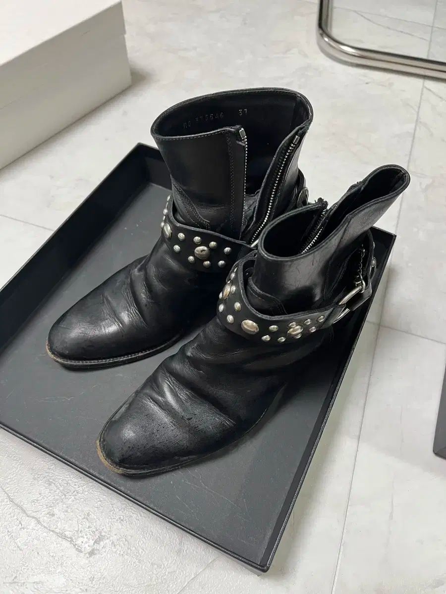 Saint Laurent(サンローラン) ブーツ 37 - メルカリ