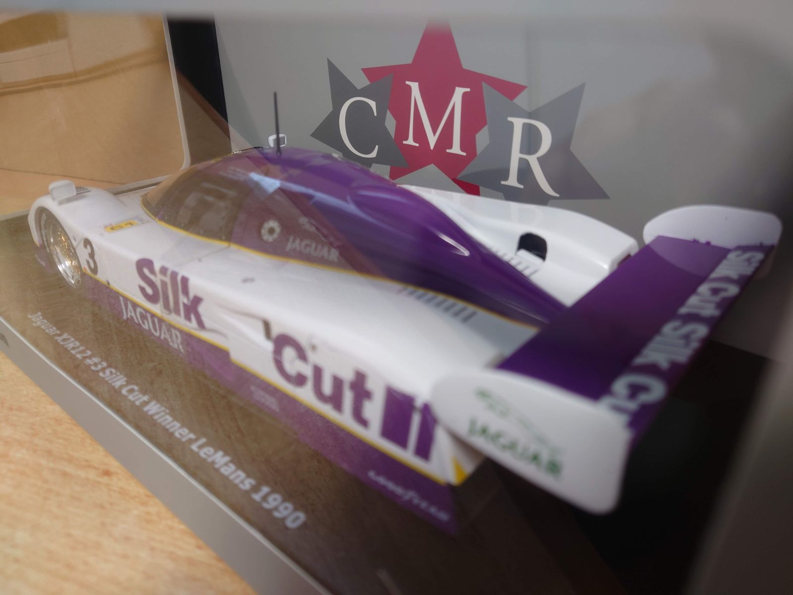 1/18 ジャガー XJR-12 #3 Silk Cut ルマン 1990 優勝 Jaguar CMR
