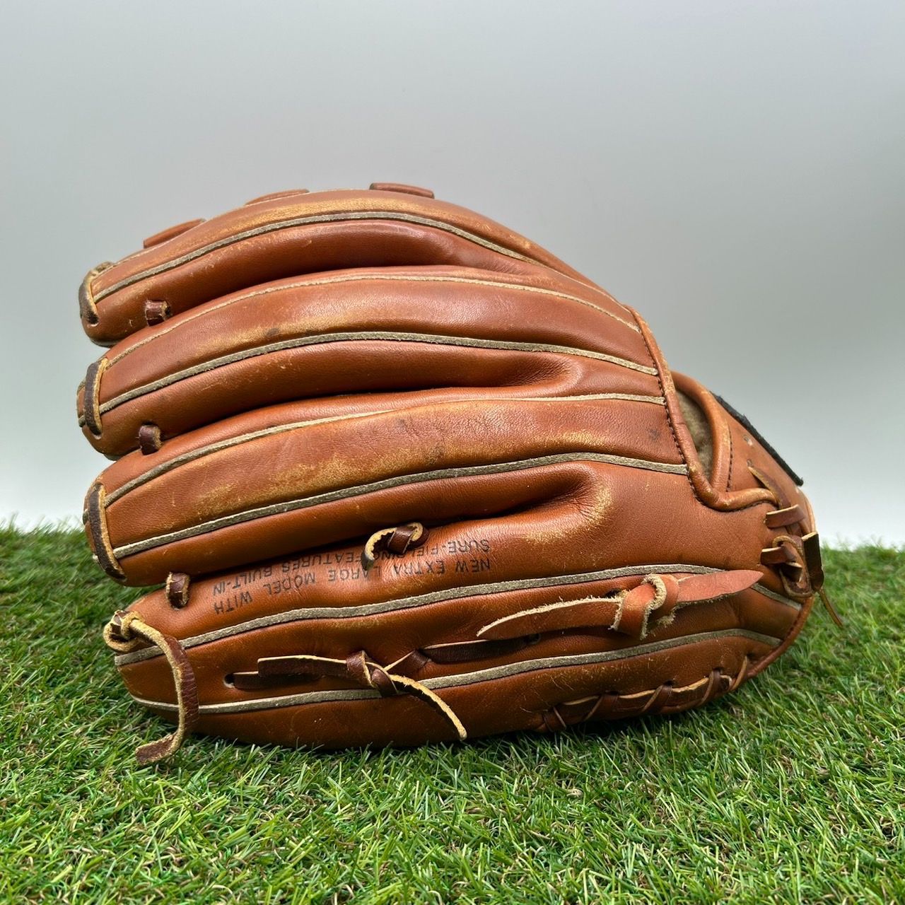 M0239) Mizuno ミズノ ワールドウィンV ミュータント 大人用