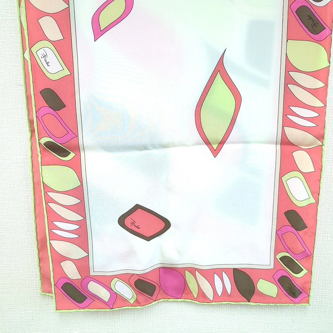 エミリオプッチ 100% スカーフ ピンク ブラウン ベジュー イタリア製 エミリオプッチ 100% スカーフ ピンク ブラウン ベジュー