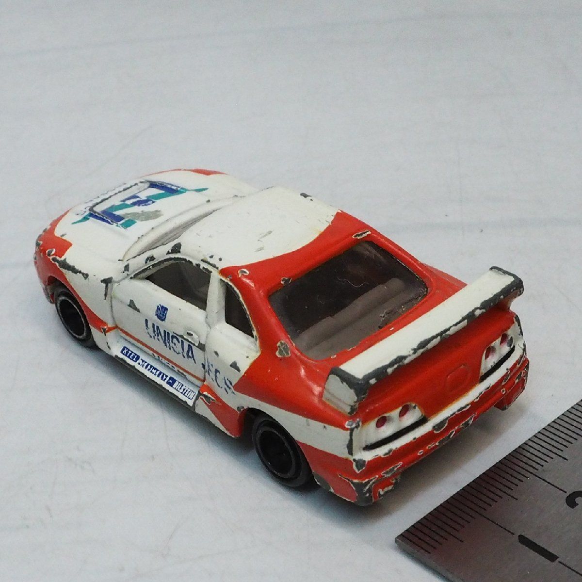 トミカ#20【日産SKYLINEスカイラインGT-R(R33)レーシングUNISIA