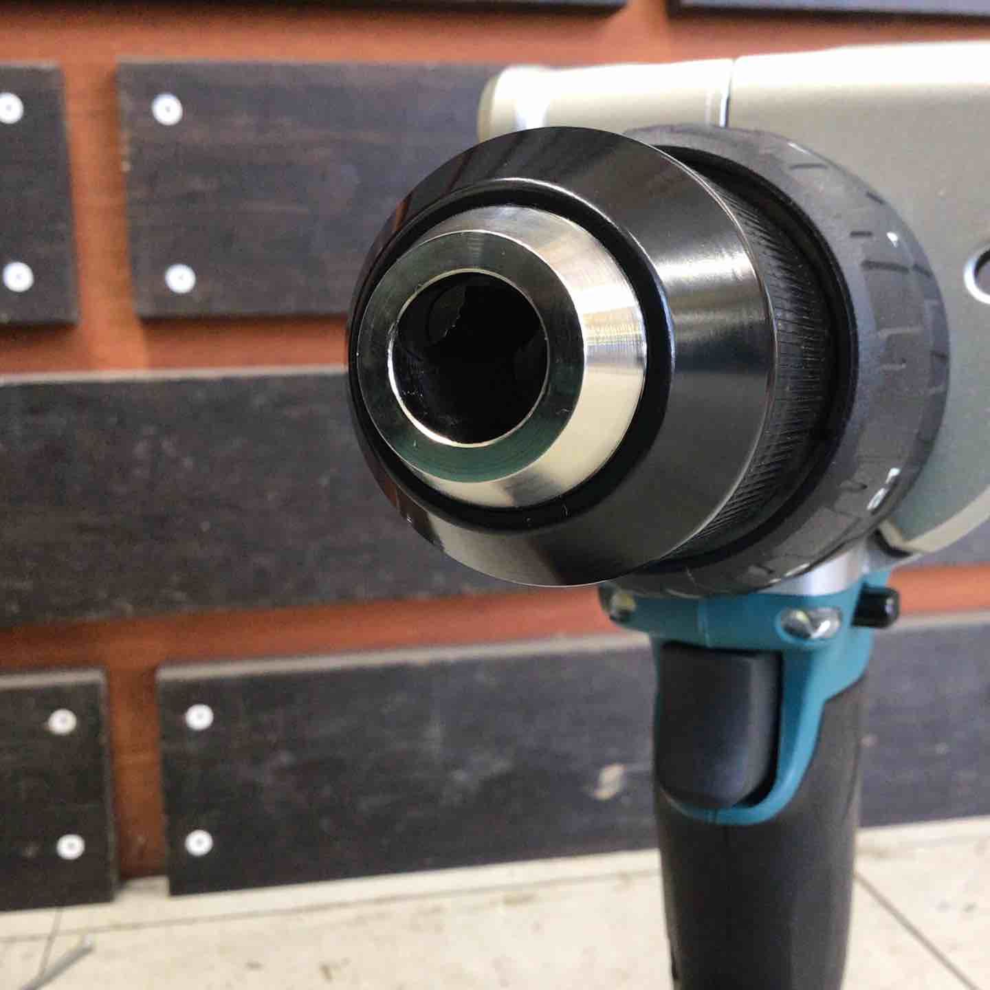 中古美品】 マキタ/makita コードレスドリルドライバー DF481DZ 【鴻巣