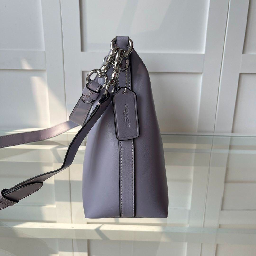 COACHコーチCR 652ジュリエット脇下バング ブラウン - メルカリ