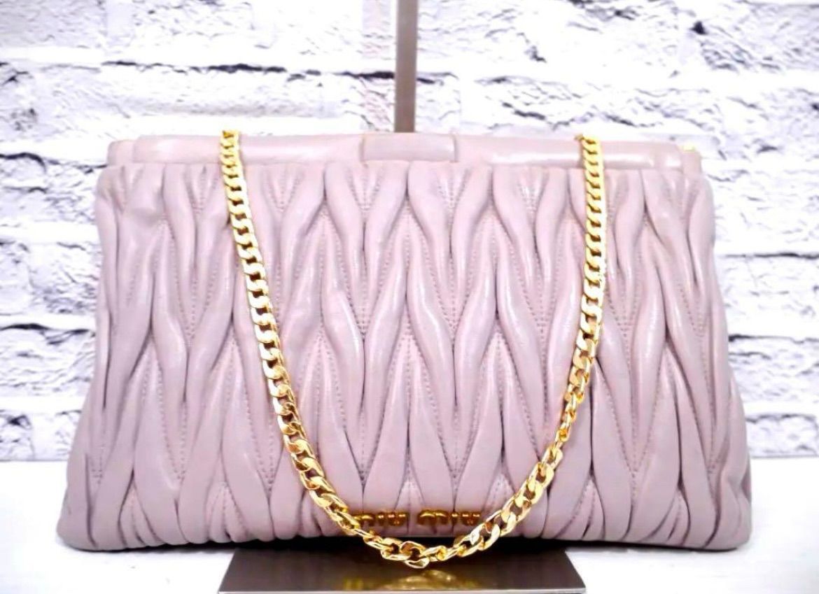 ミュウミュウ正規品/関税送料込み Matelasse shoulder bag 18462899_39599902_600.jpg