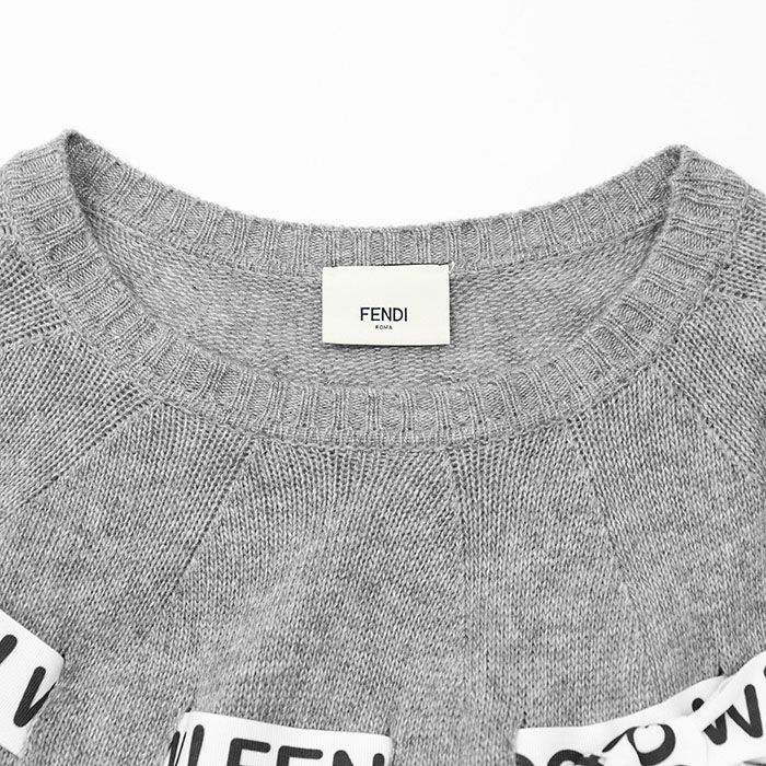 SALE【美品】FENDI フェンディ ケープ ニット 2018AW ロゴ WOW