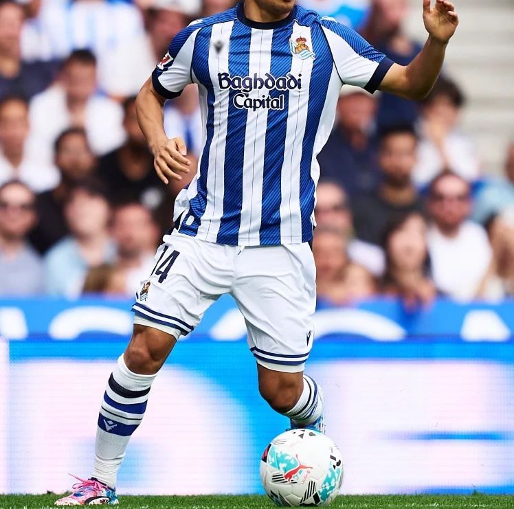 堂安律 フランクフルトDOAN 20 M ホームユニフォーム フライブルク 24