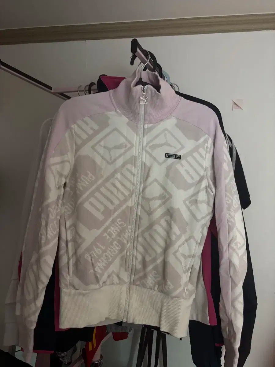 PUMA プーマ ピンク ヴィンテージ ジャージ stc