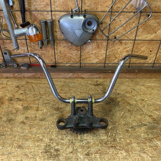 トライアンフ ミリバー