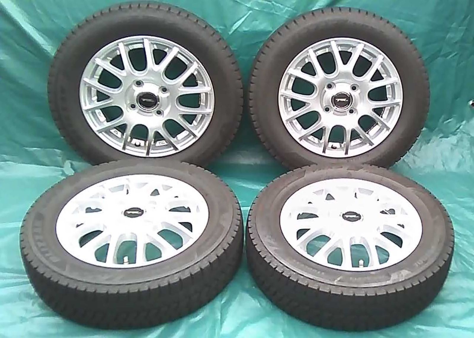 軽自動車 ブリヂストン スタッドレスタイヤ タイヤホイール ４本セット 13インチ ブリザック VRX3 155 65 R13