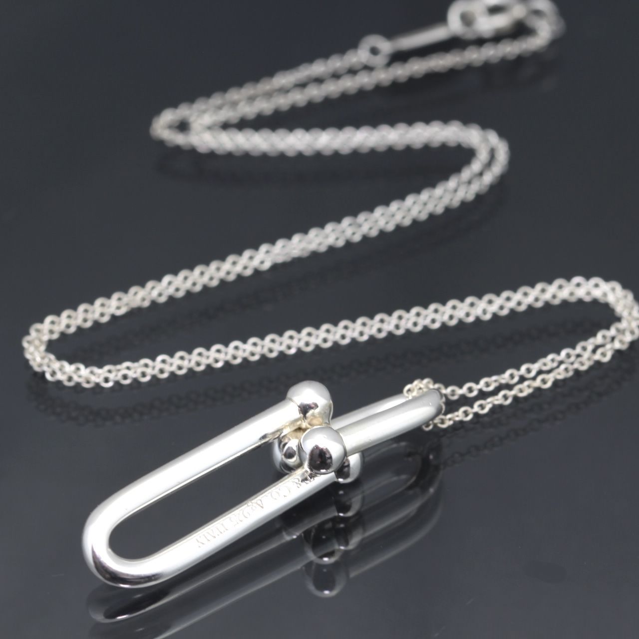 美品 ティファニー TIFFANY＆CO．ハードウェア 細長 リンク ペンダント 