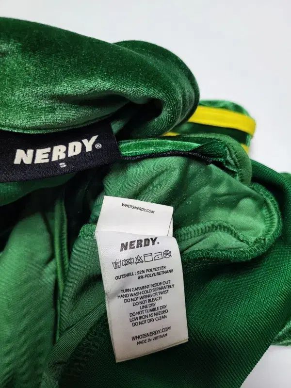 NERDY ジャージ上下セット 緑 ベルベット