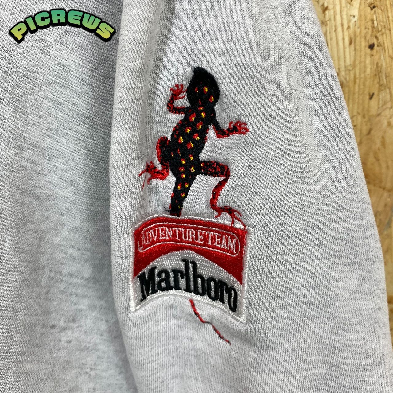 90s Marlboro マルボロ リザード ビンテージスウェット XL スエット メンズ