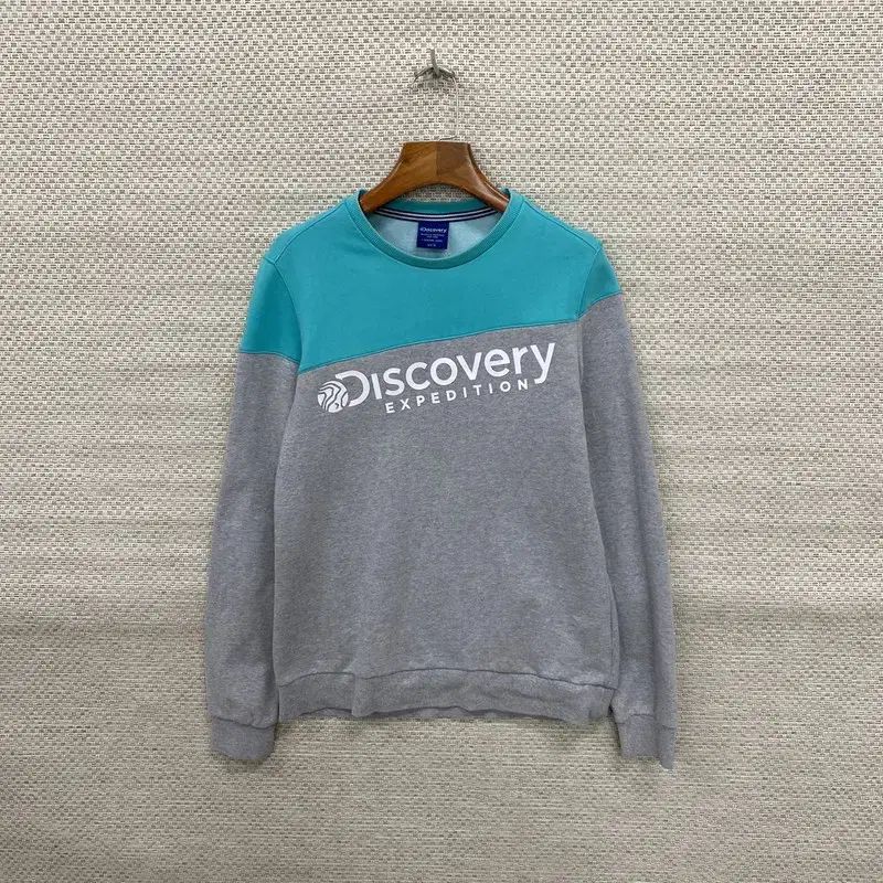 【雷市場（ポンジャン）商品韓国直送】 DISCOVERY ロゴ カジュアル スウェットシャツ パーカー 95 K07870