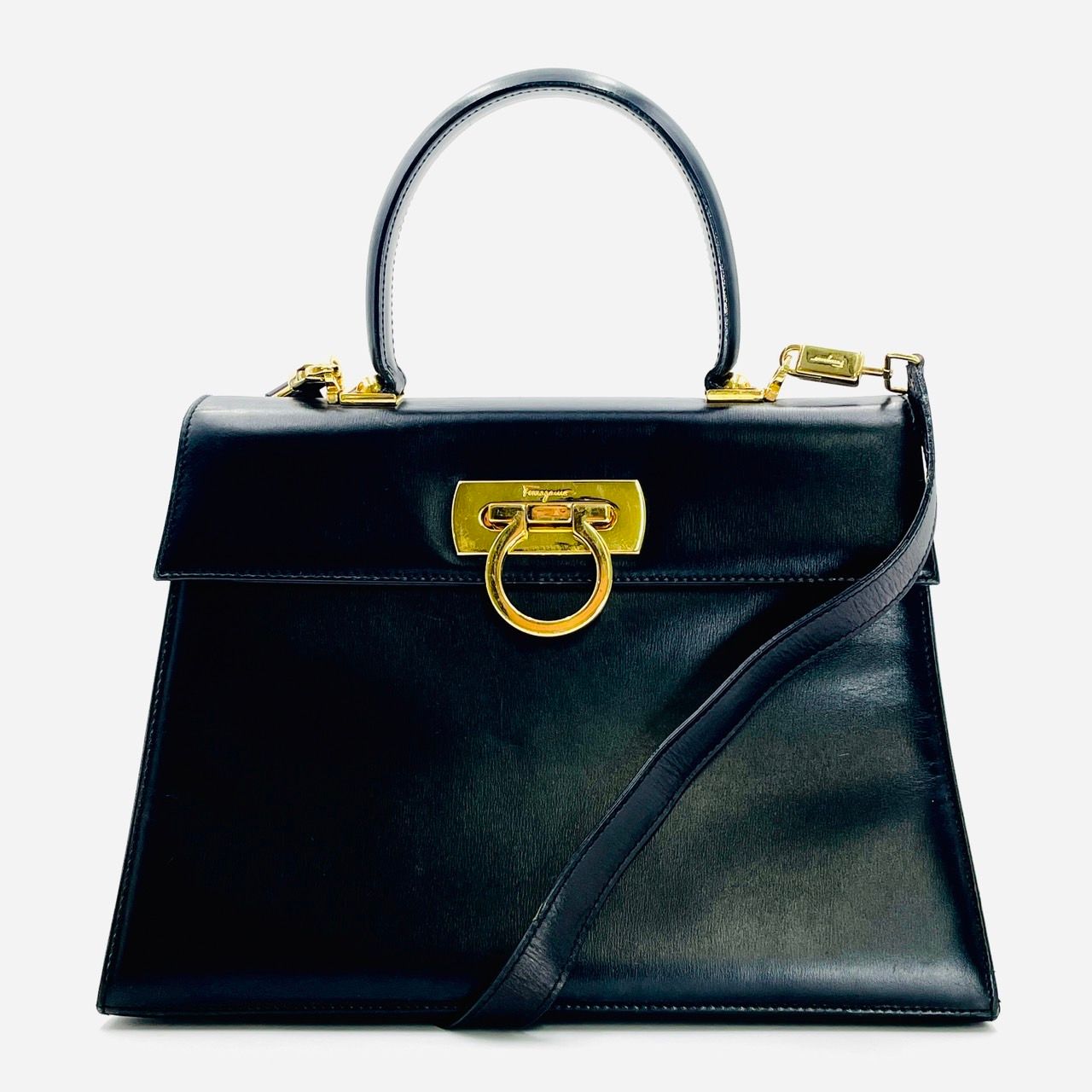 サルヴァトーレ フェラガモ Salvatore Ferragamo ガンチーニ ハンドバッグ 黒 レザー ゴールド金具 7-3-1084
