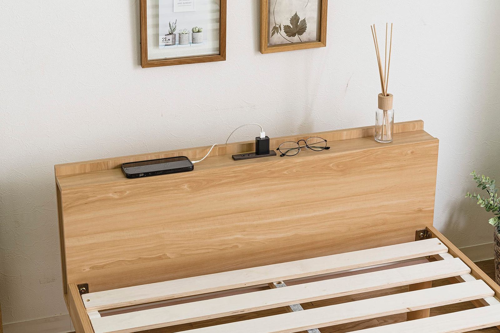 ベッドフレーム すのこ 宮棚付き 木製 ベッド ヘットボード完成品 2口コンセント Life 3段階 高さ調整 ブックシェルフ付 In ロースタイル 耐荷重200kg シングル Major グレー シングル WWW_KANDAIZUMI_COM