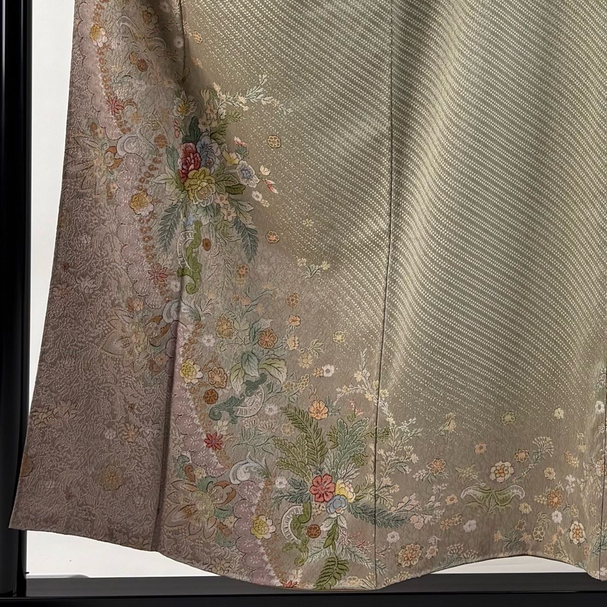 付下げ 身丈156cm 裄丈64.5cm M 袷 草花 斜縞 ぼかし 灰緑 正絹