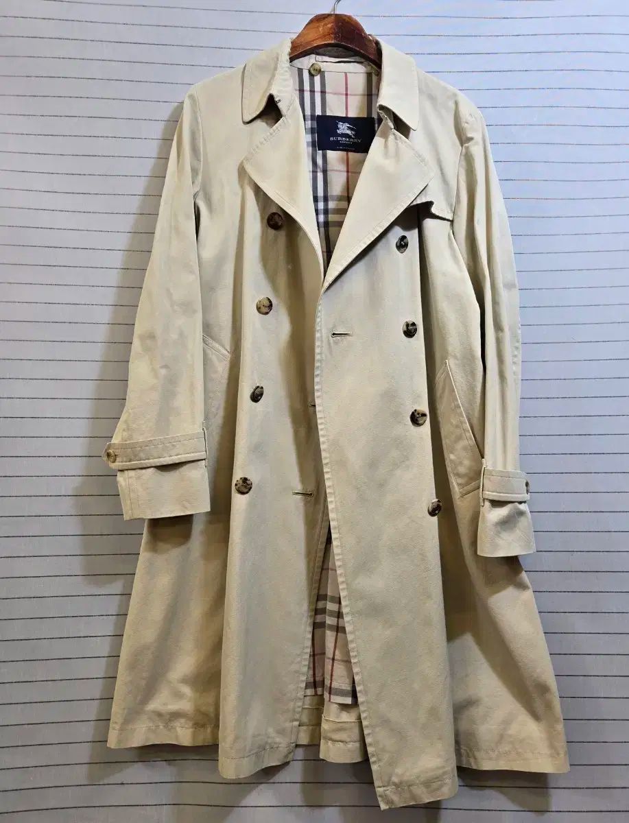 BURBERRY(バーバリー ) ノヴァチェック トレンチコート - メルカリ