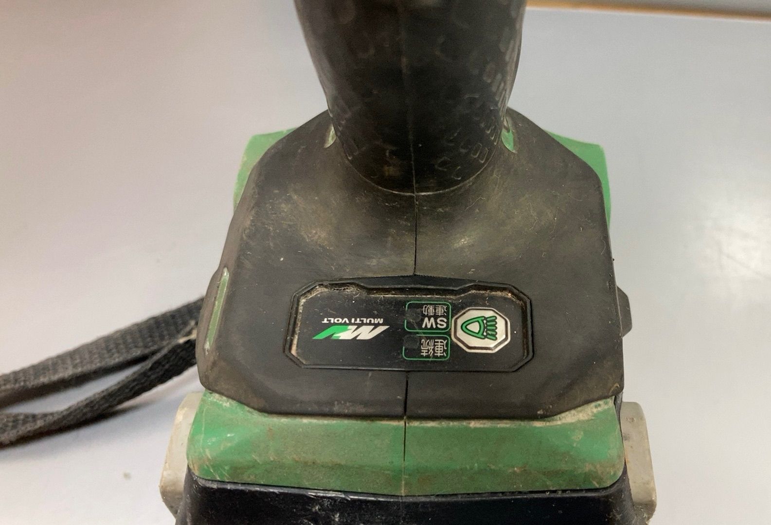 HIKOKI コードレスインパクトドライバ