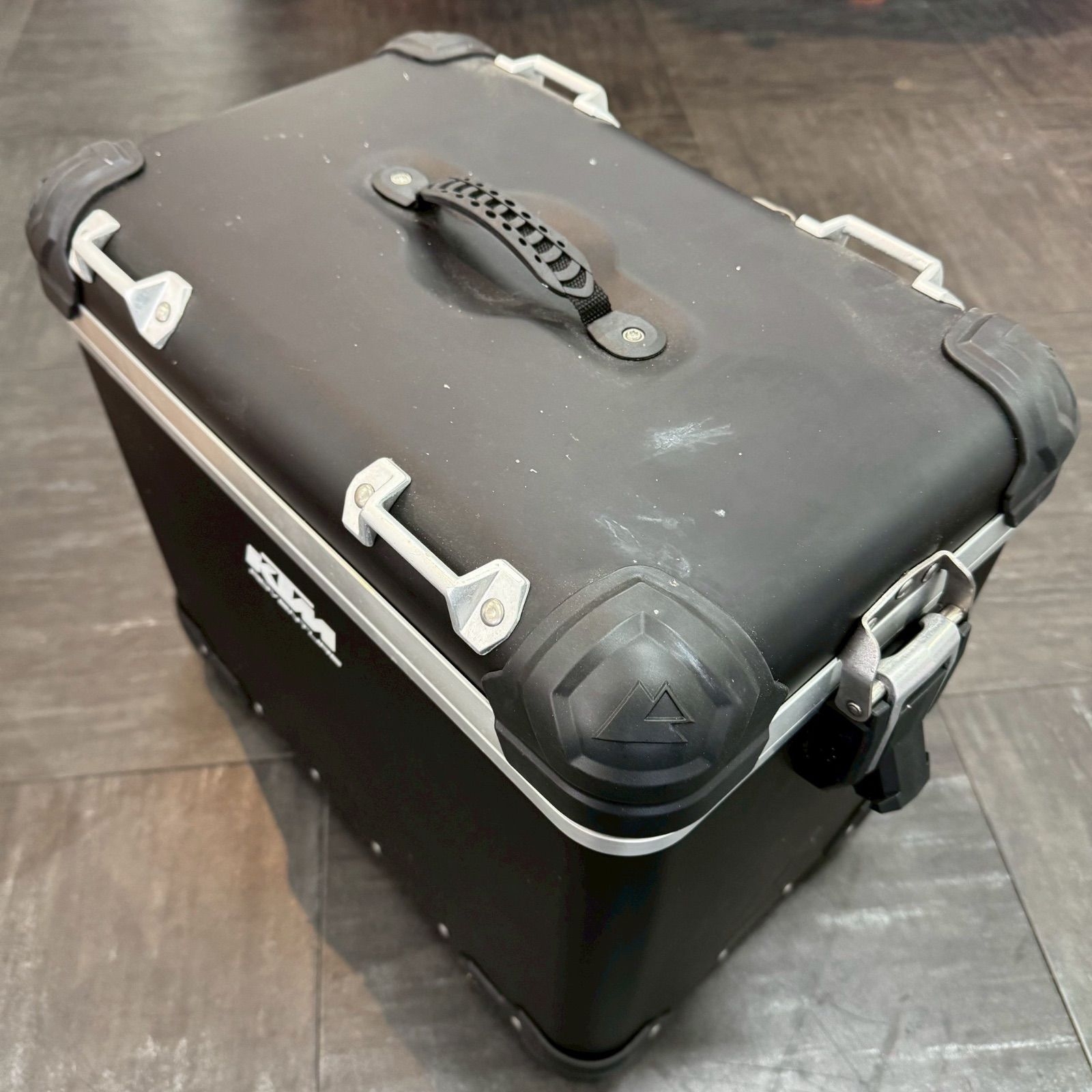CASE CASE