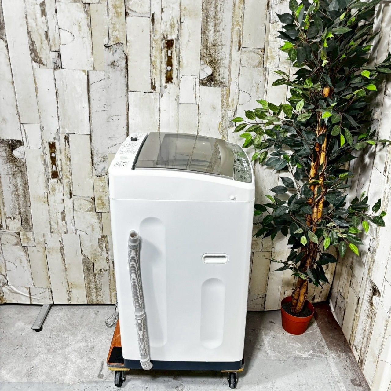 大阪送料無料★3か月保障付き★洗濯機★2020年★HW-T45D★IS-925 大阪送料無料☆3か月保障付き☆洗濯機☆ハイセンス☆4.5kg☆2020年☆HW