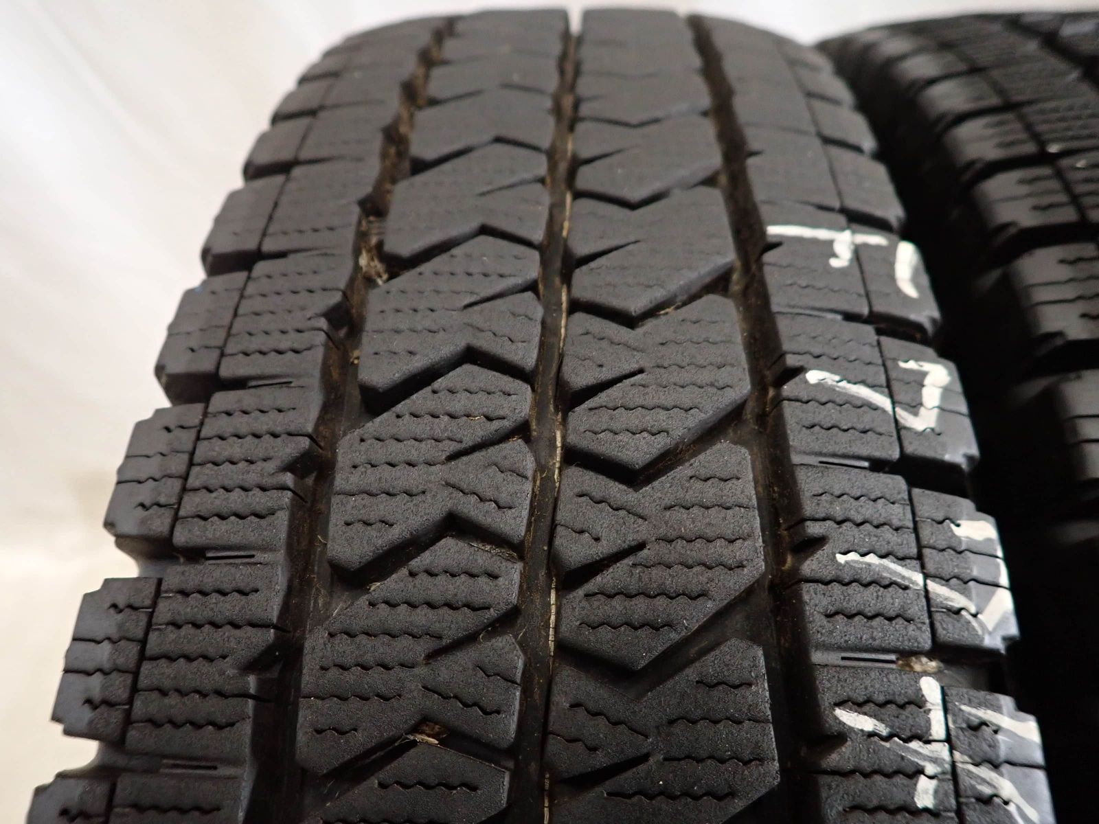 冬4本SET 会社宛 145 80R12 80 78 LT ブリヂストン ブリザック VL10 製 ハイゼット アトレー キャリィ ミニキャブ NO F7743