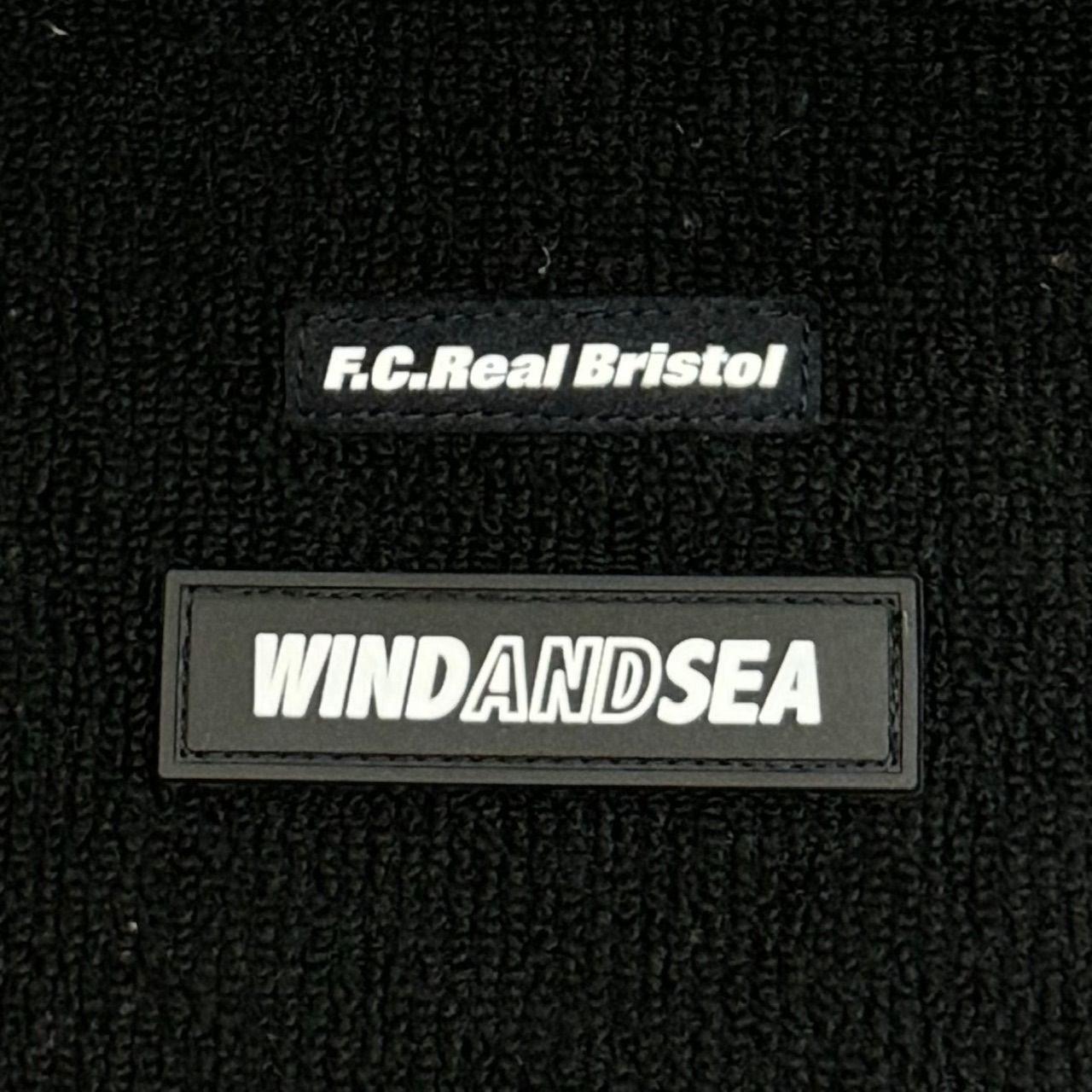【k】WIND AND SEA × FCRB × Hurley ポンチョ k様専用】WIND AND SEA × FCRB × Hurley ポンチョ（ボーイズ