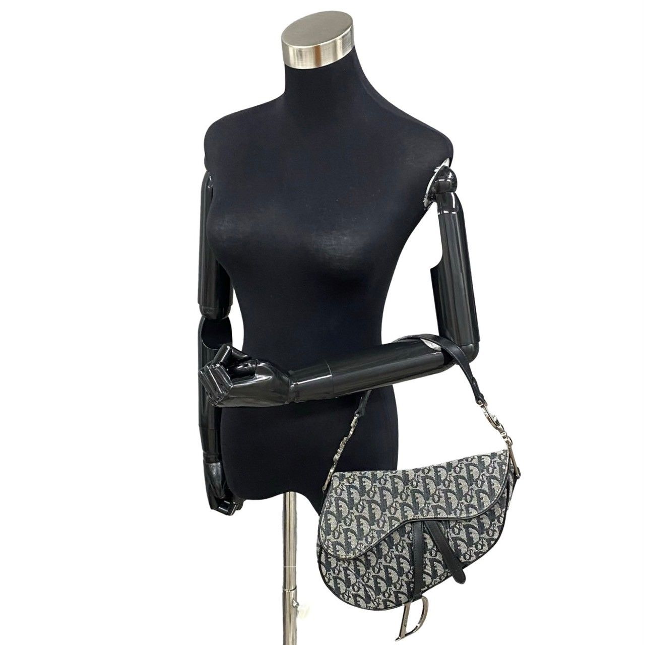 極 美品 Christian Dior ディオール サドルバッグ トロッター 極 美品 Christian Dior ディオール サドルバッグ トロッター