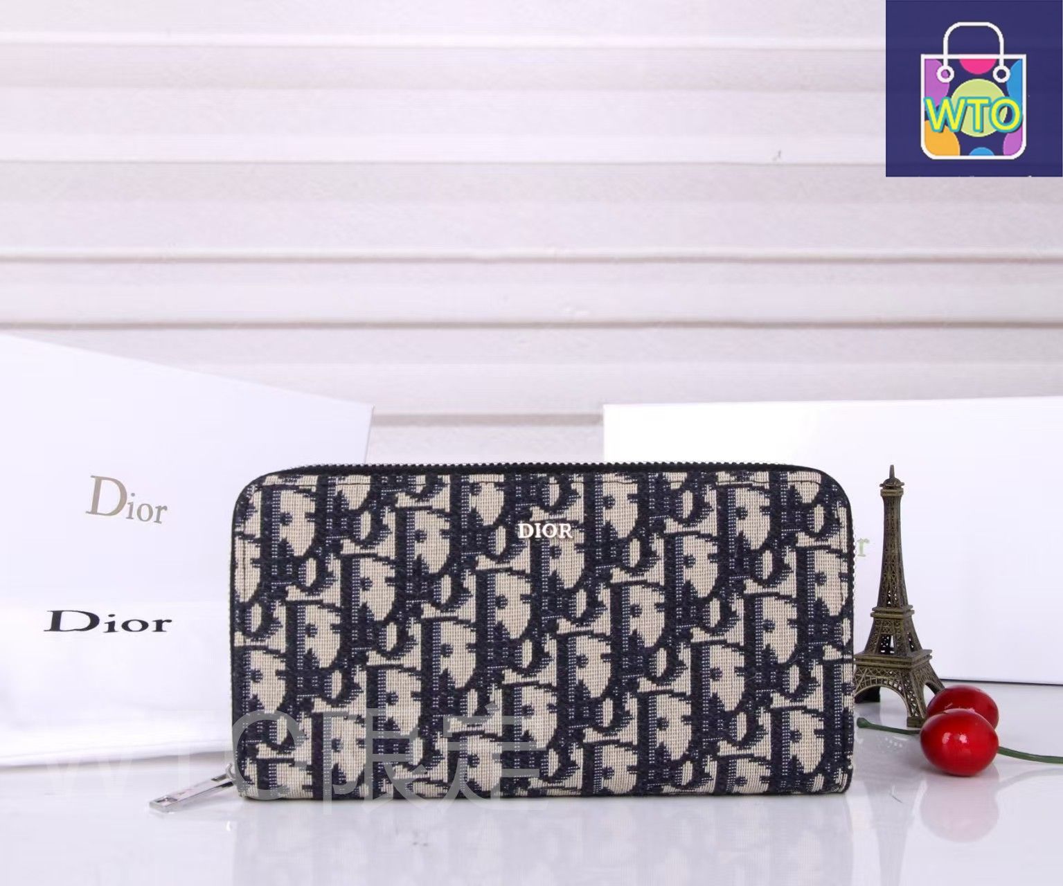 値下げ中‼️美品⭐︎Dior ブラック 長財布 CH6970DW001401_fw_thumbM.jpg