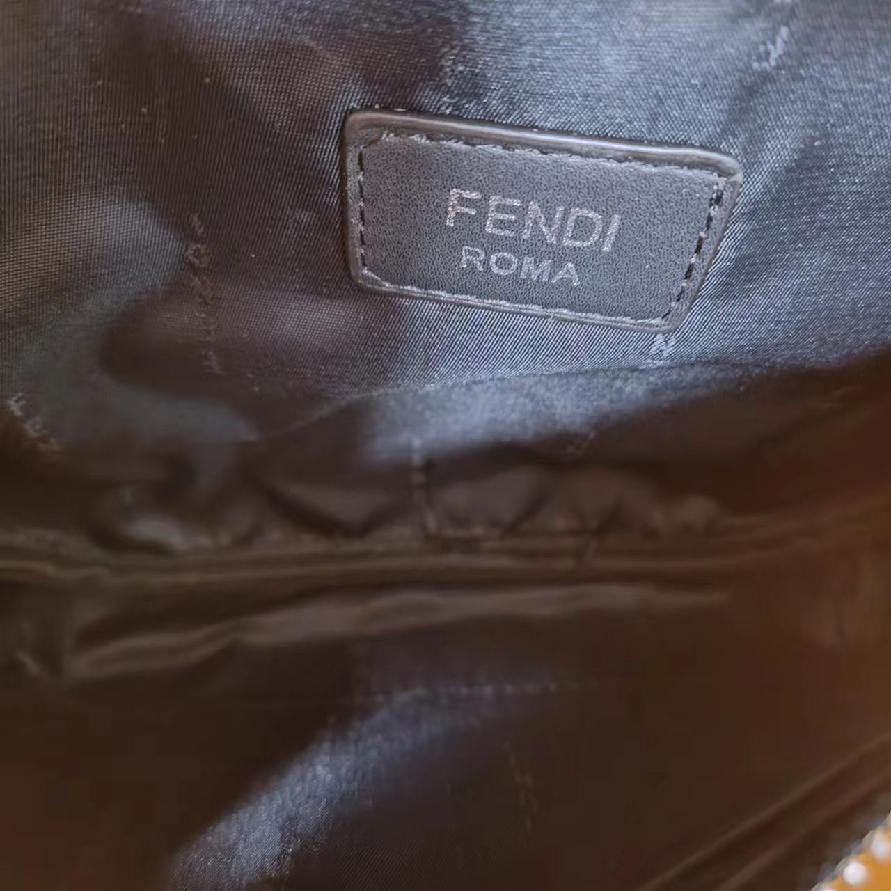 FENDI フェンディ ショルダーバッグ ベルトバッグ ウェストバッグ