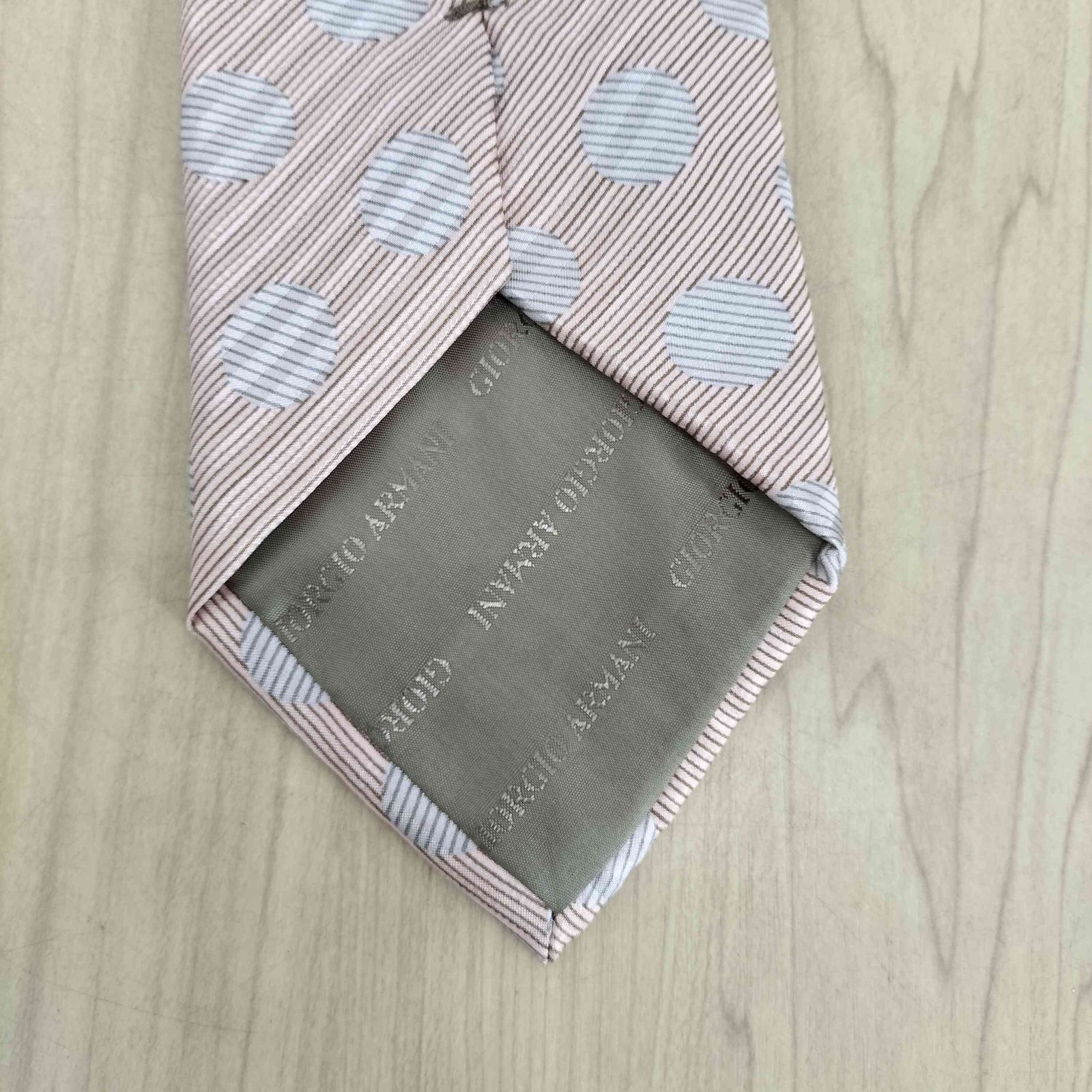 ジョルジオアルマーニ Giorgio Armani MADE IN ITALY ドット柄