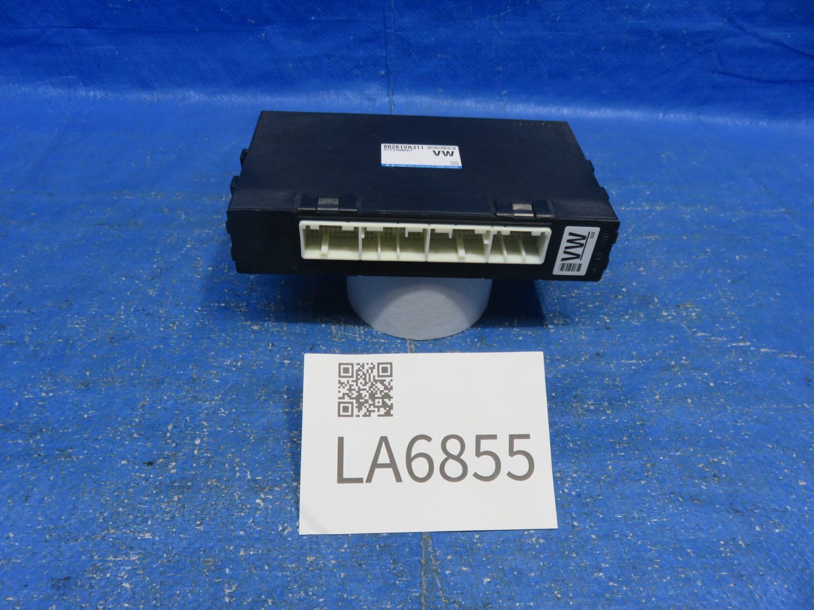 LA6855 スバル VMG レヴォーグ 前期 インテグレーテッドユニットコンピューター 純正 88281VA311 VM4
