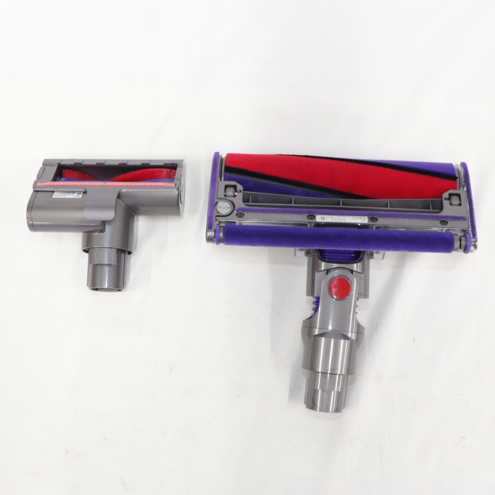 【中古】Dyson Cyclone V10 Fluffy SV12 コードレス 整備済品 ダイソン Dyson Cyclone V10 Fluffy スティック型