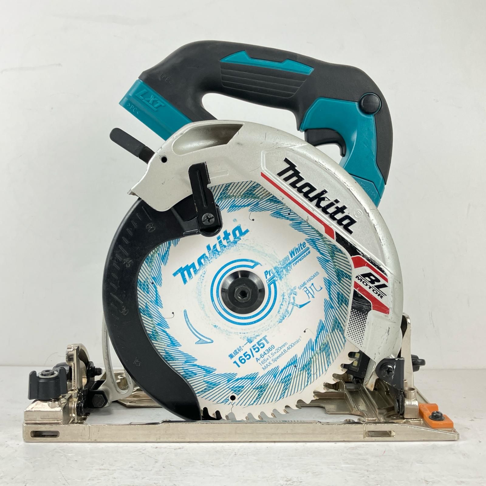 Makita - マキタ18v充電式丸ノコ HS631D バッテリー 中古 Amazon | マキタ 充電式マルノコ18V青 刃径165mm/切込66mm 6Ah