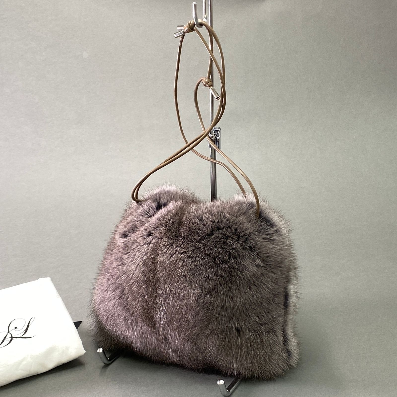 ラドロー ファーバッグ g29《美品》 LUDLOW ラドロー フォックスファー ファーバッグ