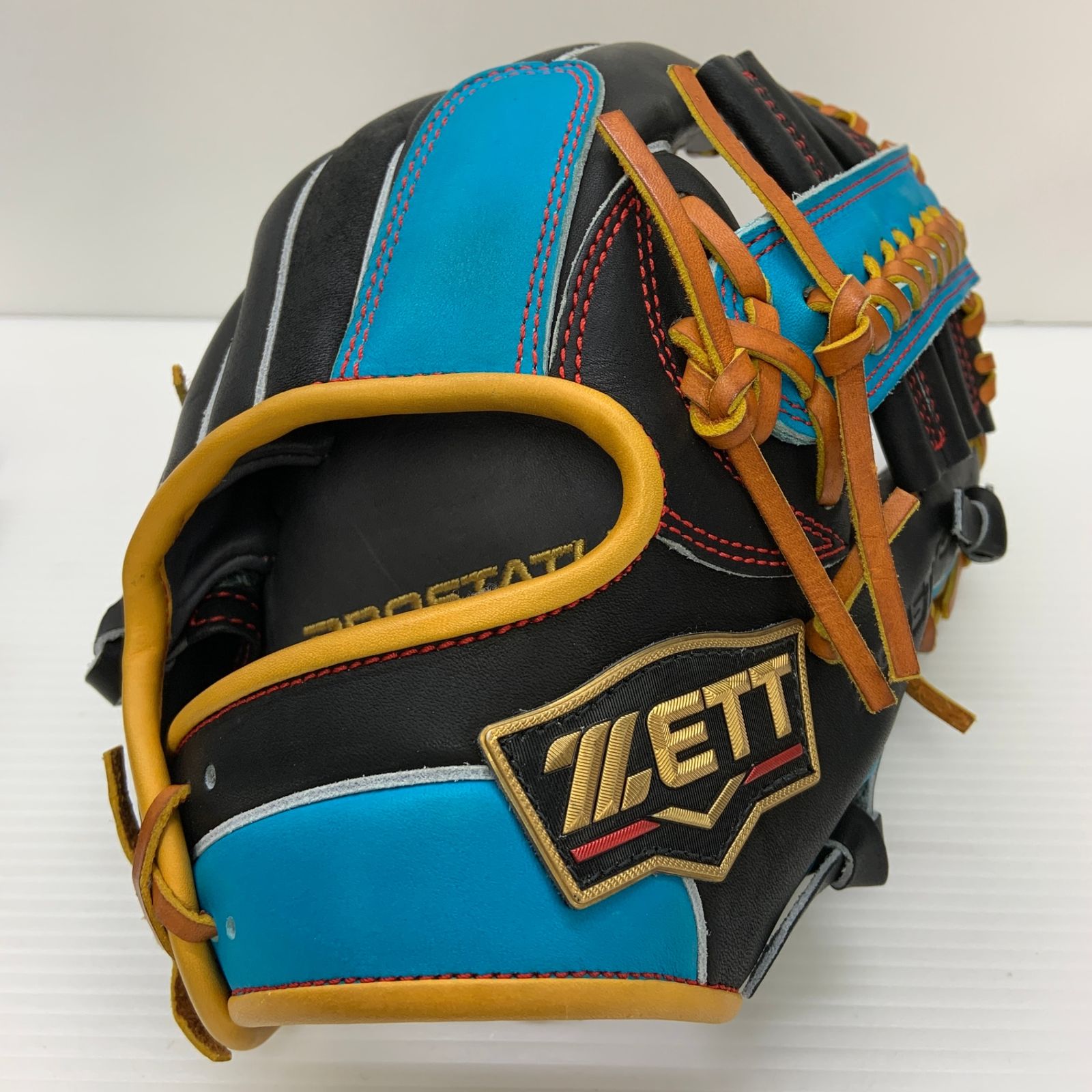 ゼット ZETT プロステイタス オーダー品 軟式 大人 一般 内野手用 グローブ グラブ 右投げ BRGPRO B2 品 箱 グローブ袋付き 野球 6578