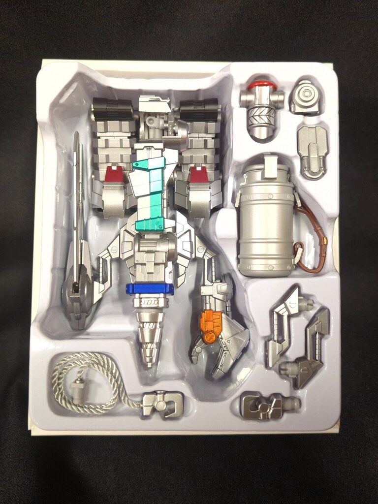 工場 BANDAI SPIRITS S.H.Figuarts 真骨彫製法 仮面ライダーオーズ